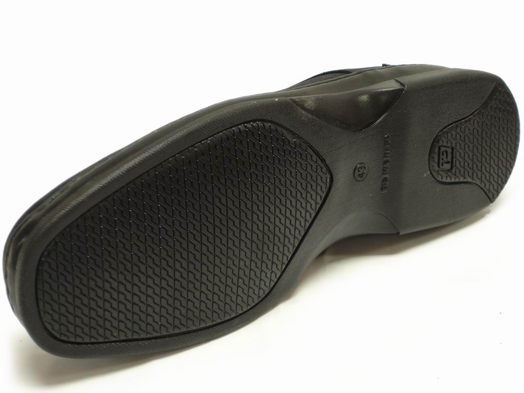 P-5059 Pantera Black Lace up Pinosos Made in Spain